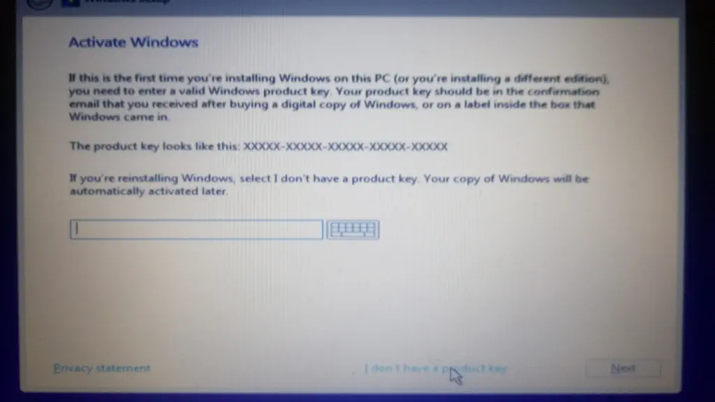 Windows 10 Pro English Product Key Entry (Activation) Screen